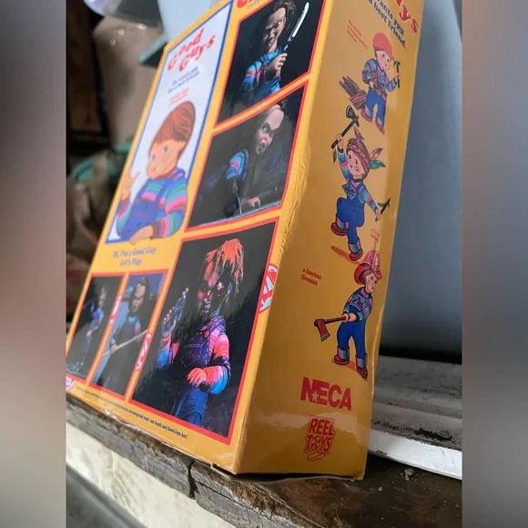 NIB NECA 4in Scale Ultimate Chucky Action Figure - Picture 13 of 16
